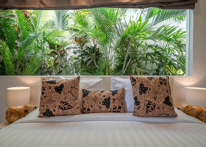 Tira - Elegant 3br In * Seminyak