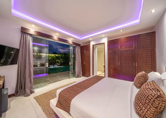Tira - Elegant 3br In Villa *