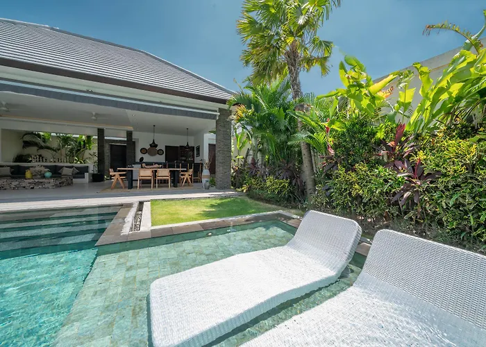 Villa Tira - Elegant 3br In *
