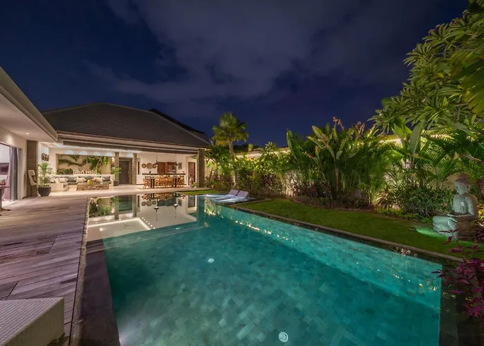 Villa Tira - Elegant 3br In